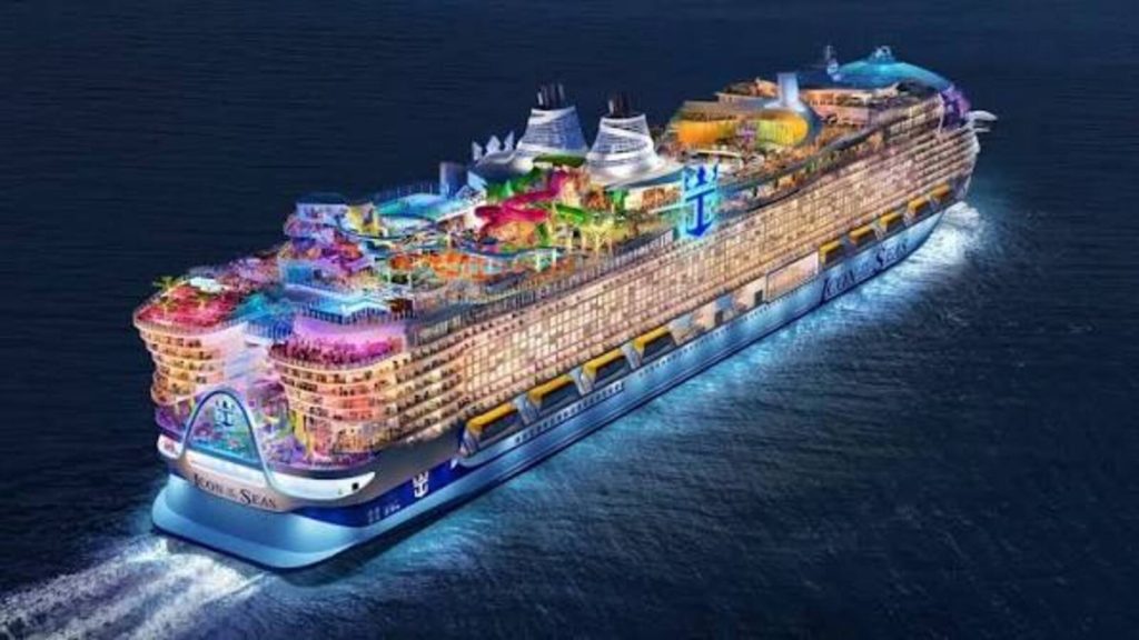 O maior navio de cruzeiro do mundo tem 370 metros de comprimento, leva 7.600 passageiros, reúne mais de 40 restaurantes e bares, tem 20 andares e pesa 5 vezes mais que o Titanic