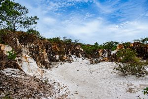 Goiás abriga bela "praia secreta" bem no topo de uma serra, a mais de mil metros de altitude