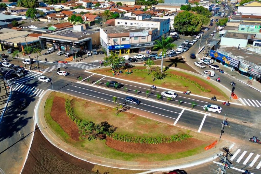Novas vias no cruzamento da Avenida Castelo Branco com a Rua 250