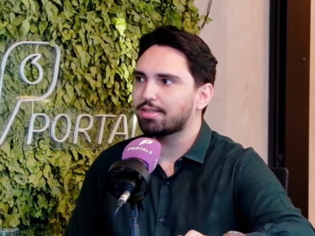 “Nem todo paciente que chega ao consultório precisa fazer uma bateria de exames”, diz o médico Cristiano Sarkis ao alertar que o excesso também pode causar danos à saúde