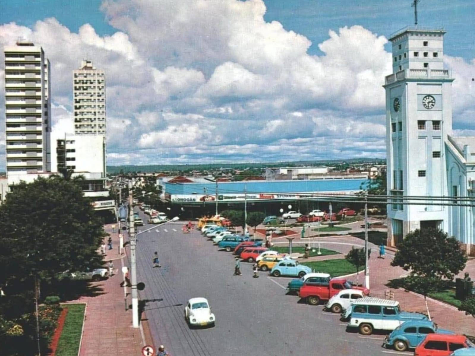 De ruas simples a uma cidade em expansão: imagens mostram a evolução de Anápolis ao longo do tempo