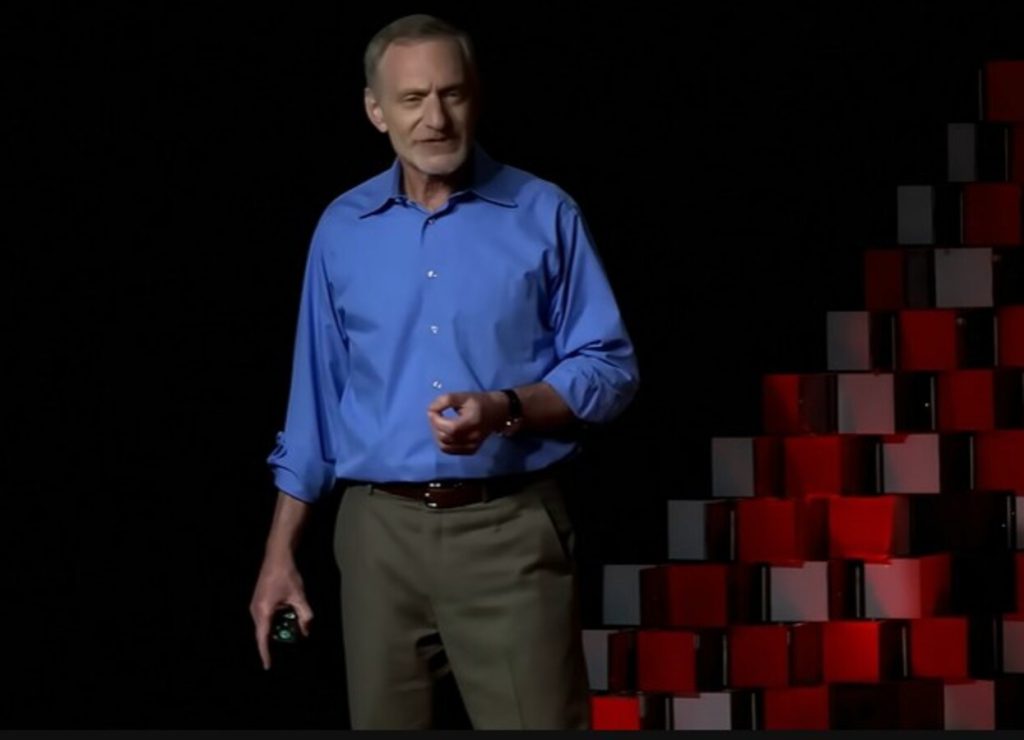 Robert Waldinger, psiquiatra de Harvard: "Nunca é tarde, porque vimos pessoas que se achavam ruins em relacionamentos encontrarem amor quando menos esperavam"
