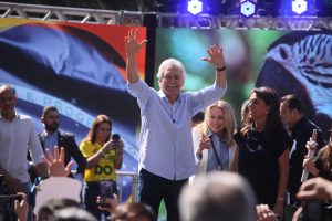 Caiado oficializa candidatura à Presidência da República e aposta no sucesso da gestão em Goiás como modelo para o Brasil
