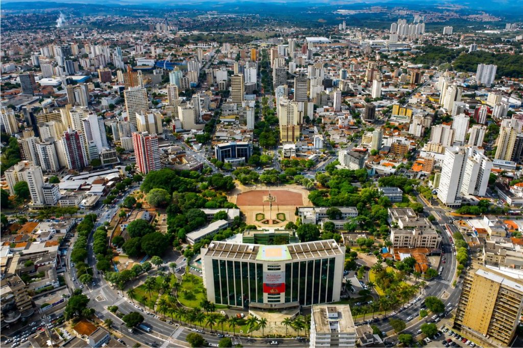 Calor volta a ganhar força em Goiás e temperaturas se aproximam dos 40°C; confira a previsão