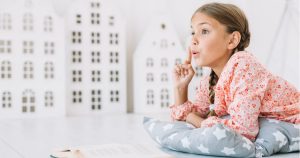 A Inteligência Emocional Infantil pode ser estimulada desde os primeiros anos de vida por meio de atitudes simples adotadas pelos pais no dia a dia