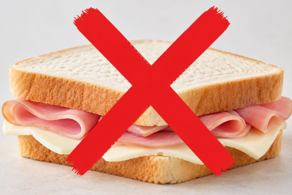Adeus, pão com presunto e mussarela