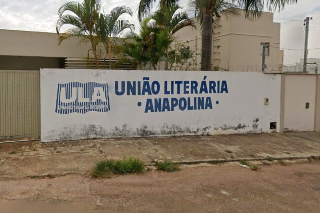 Entidade criada para unir escritores ajuda a preservar histórias e memórias de Anápolis há mais de duas décadas