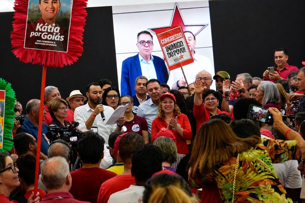 PT define Luis Cesar Bueno para governador e lança chapa completa com 14 candidatos a deputado federal e 36 a deputado estadual em Goiás