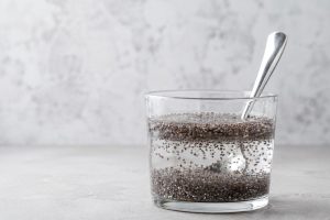 Tomar água com sementes de chia