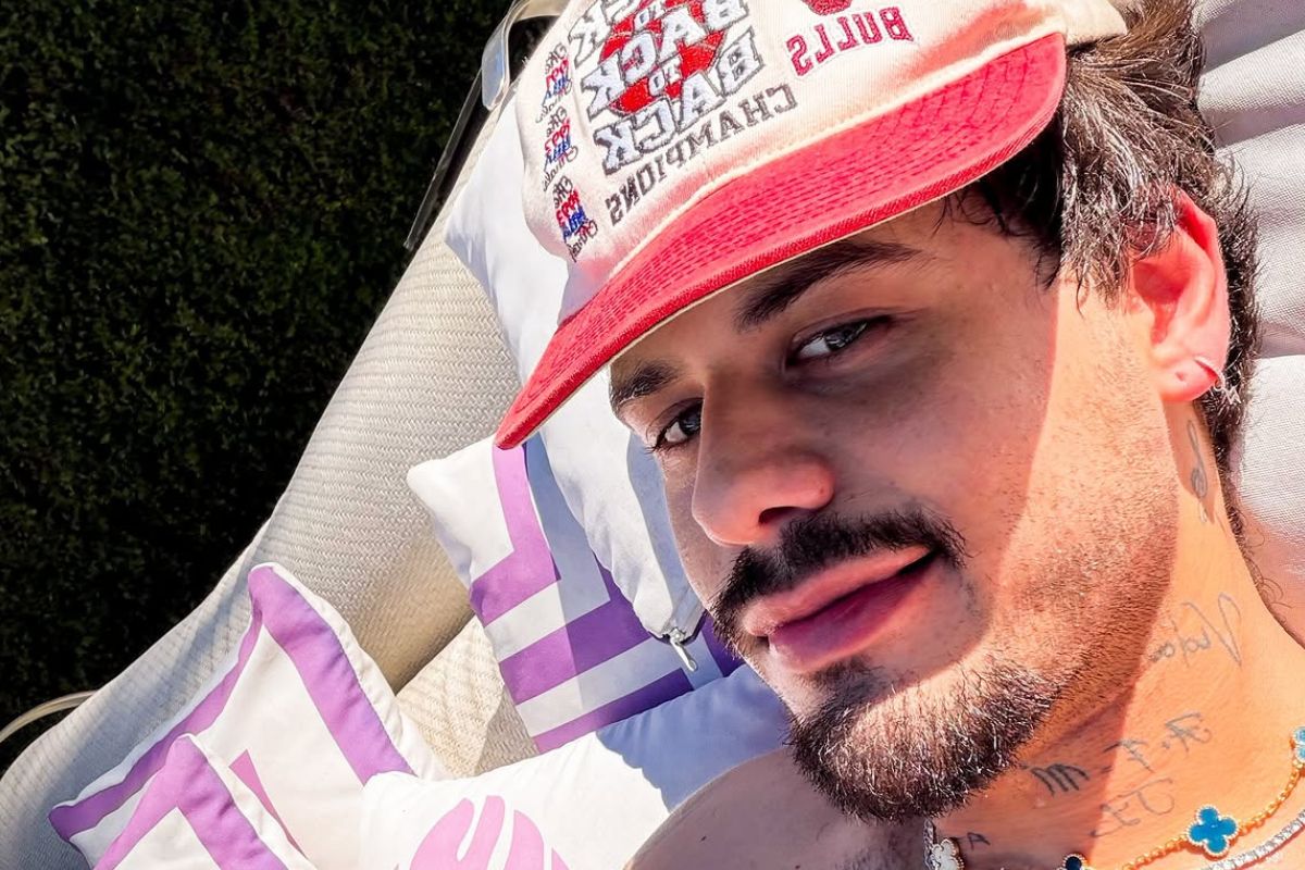 Zé Felipe passou a ser alvo de denúncias após publicar vídeo com o filho caçula durante reunião familiar. (Foto: Reprodução/Redes sociais)