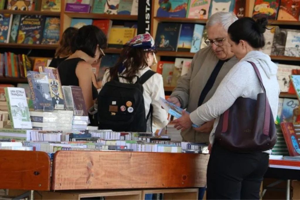 A psicologia afirma que pessoas que releem os mesmos livros não buscam apenas a história, mas reencontrar quem eram quando leram pela primeira vez