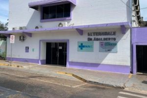 Prefeitura aciona MP após paralisação na Maternidade Dr. Adalberto e aponta risco à assistência
