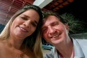 Lucivane Batista Tavares morreu após três dias internada no Hugo. Companheiro dela, Célio Pereira da Silva, foi morto no local do ataque ocorrido em uma chácara na zona rural de Cromínia. (Foto: Reprodução/Redes sociais)