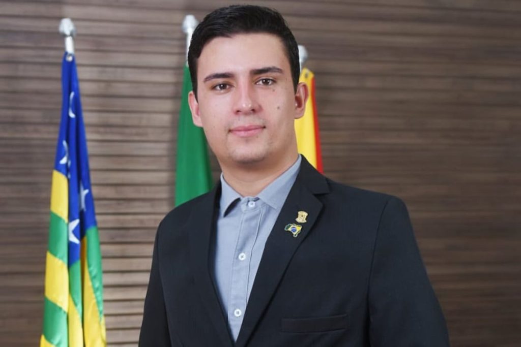 Carlos Daniel exercia o primeiro mandato como vereador e presidia a Comissão de Orçamento e Finanças da Câmara Municipal. (Foto: Reprodução/Redes sociais)