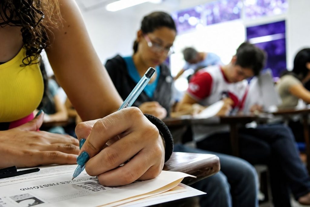 Vagas para Piranhas: concurso público é aberto com salário de até R$ 5,1 mil