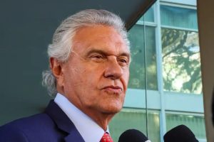 Caiado propõe lei de terrorismo doméstico e diz que vai convidar Gakiya para ser ministro da Segurança
