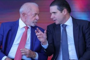 Motta declara apoio a Lula após seu partido rejeitar coligação com Flávio Bolsonaro