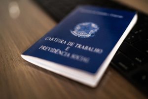 carteira de trabalho/vagas de emprego