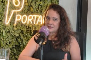 Cíntia Dias