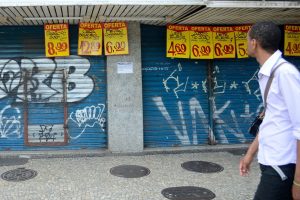 Fim de uma era: rede de supermercados fecha as portas após 49 anos