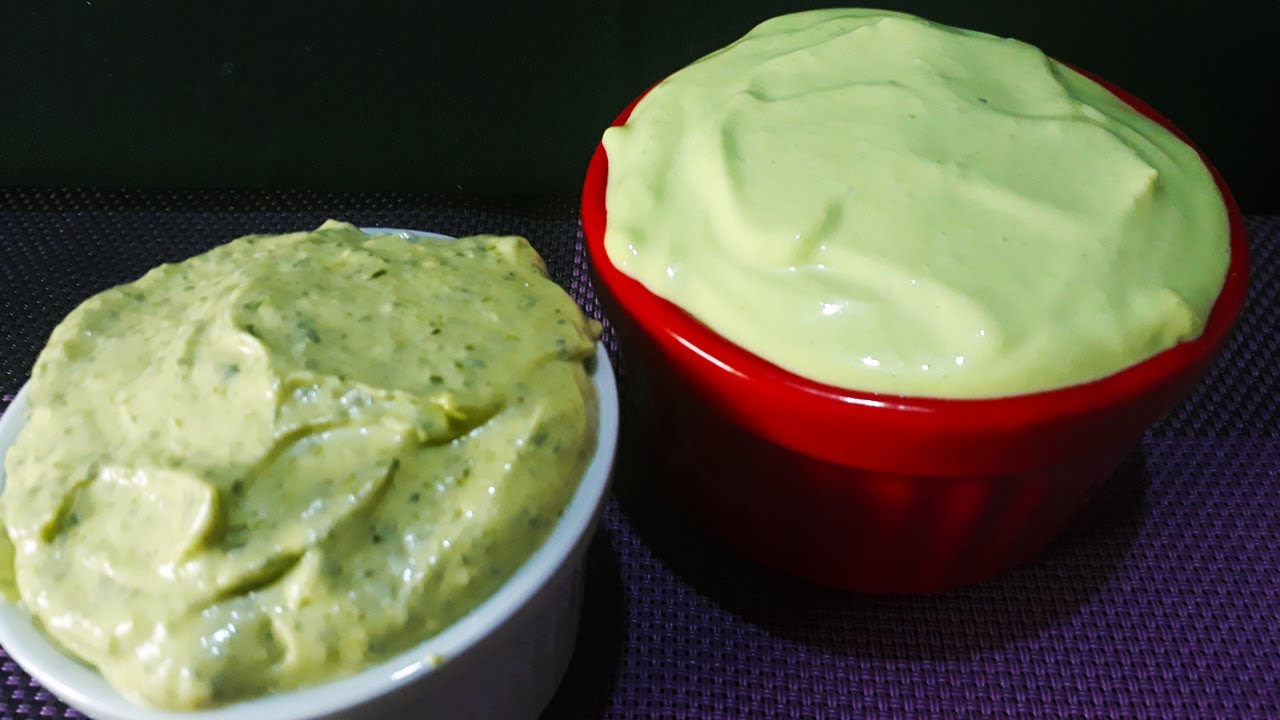 Molho verde caseiro: fica lisinho, cremoso, mais gostoso que o de hamburgueria e leva poucos ingredientes
