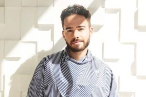 Influenciador é condenado por difamar ex no Grindr e no Instagram