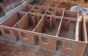 Quanto custa construir 6 kitnets em 2026 e quanto dá para ganhar por mês com aluguel