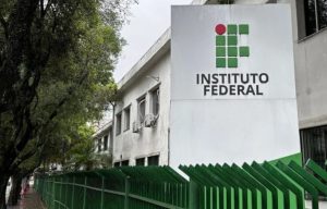Faculdade gratuita: Instituto Federal abre cursos superiores com quase 800 vagas sem necessidade do Enem
