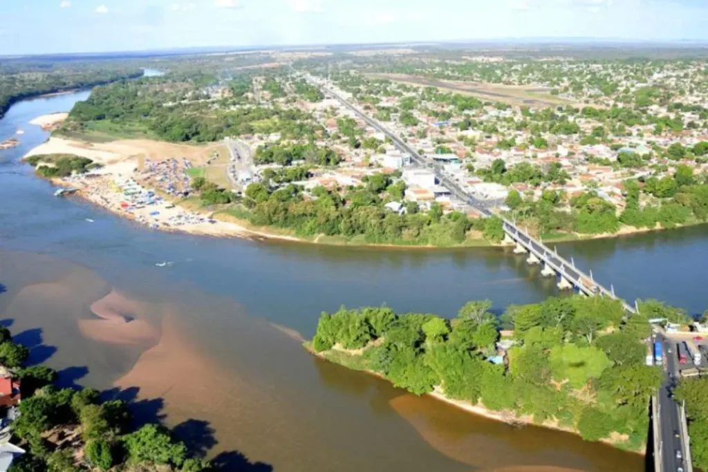 Cidade registra 36°C e lidera calor em Goiás nesta segunda-feira (17)