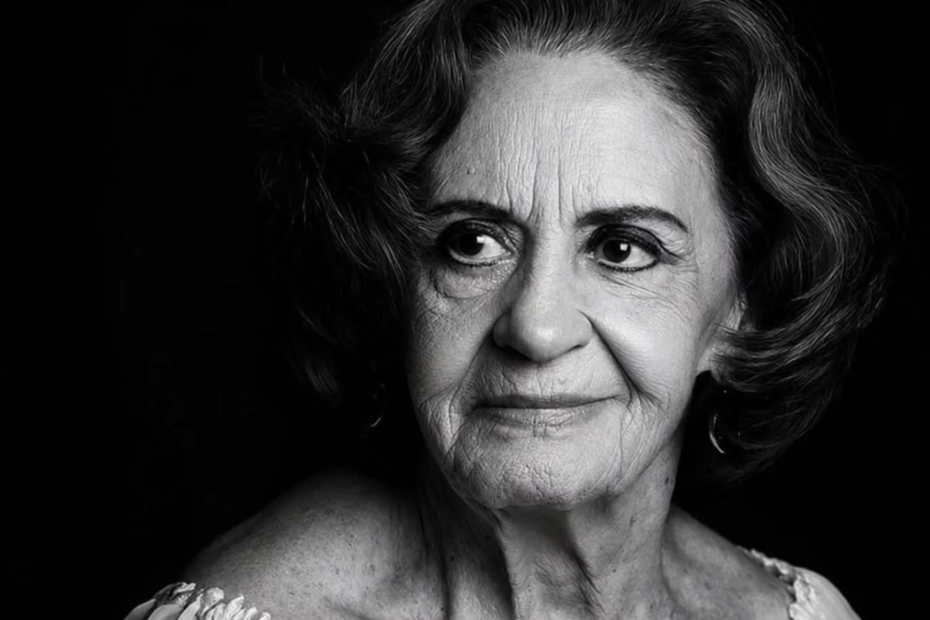 Morre Laura Cardoso, um dos maiores nomes da TV e do teatro no país, aos 98 anos
