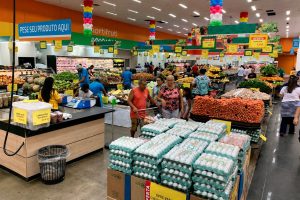 Prefeito revoga fechamento de supermercados aos domingos: “Abre quem quiser e fecha quem quiser”