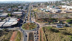 Rotatória em frente ao Hugol, em Goiânia, vai passar por intervenção para melhorar fluidez do trânsito.