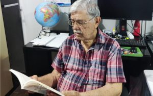 Aos 85 anos, aposentado volta à sala de aula e realiza sonho de cursar Direito em Goiás