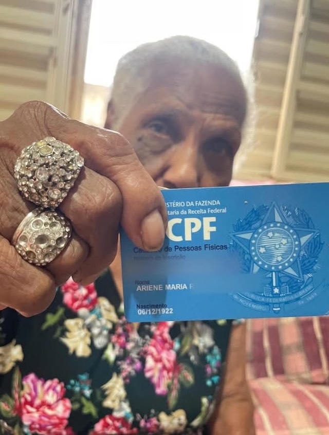 Dona Ariene era conhecida pela fé e costumava atribuir a Deus a saúde e a longevidade que teve ao longo da vida. (Foto: Reprodução/Jornal Nova Noroeste/Arquivo da Família)