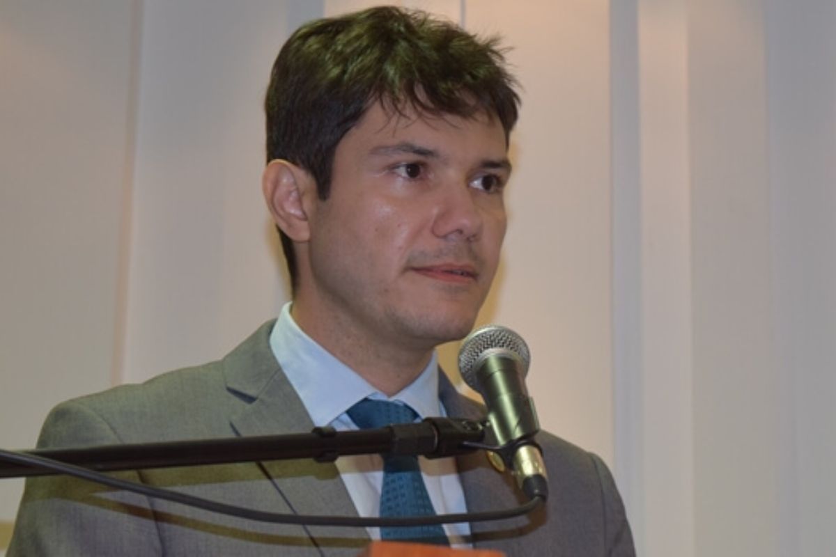 Ex-presidente do Cremego é escolhido como novo suplente de Zacharias Calil ao Senado