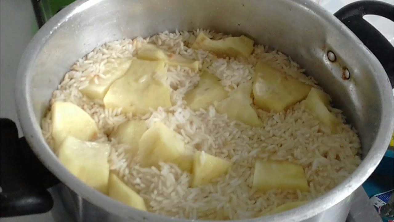 batata no arroz, comida salgada