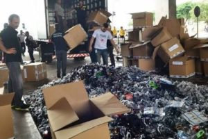 Contrabando e pirataria causam perda de quase R$ 500 bilhões em 2025, indica levantamento