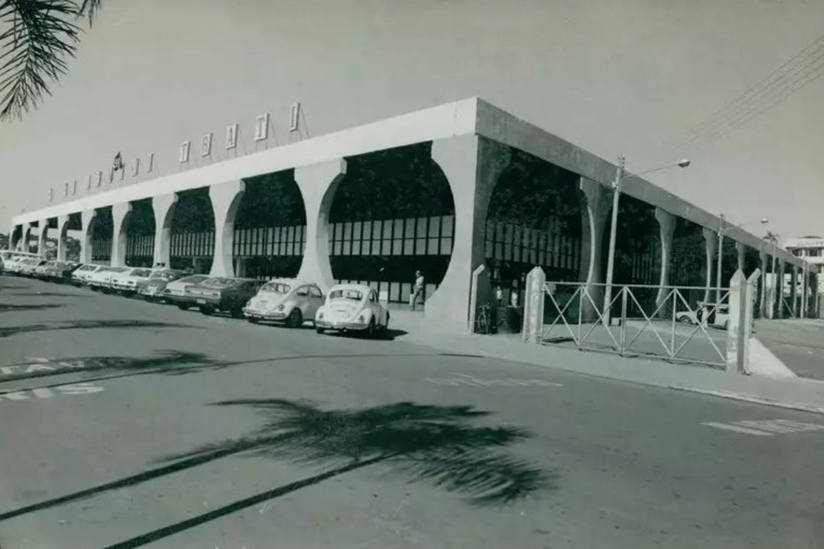 Documento histórico registra o período em que Anápolis foi enquadrada como Área de Segurança Nacional e ficou sem eleição direta para prefeito. (Foto: Reprodução/Câmara Municipal de Anápolis)