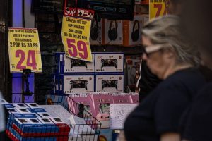 PIB desacelera 0,5%