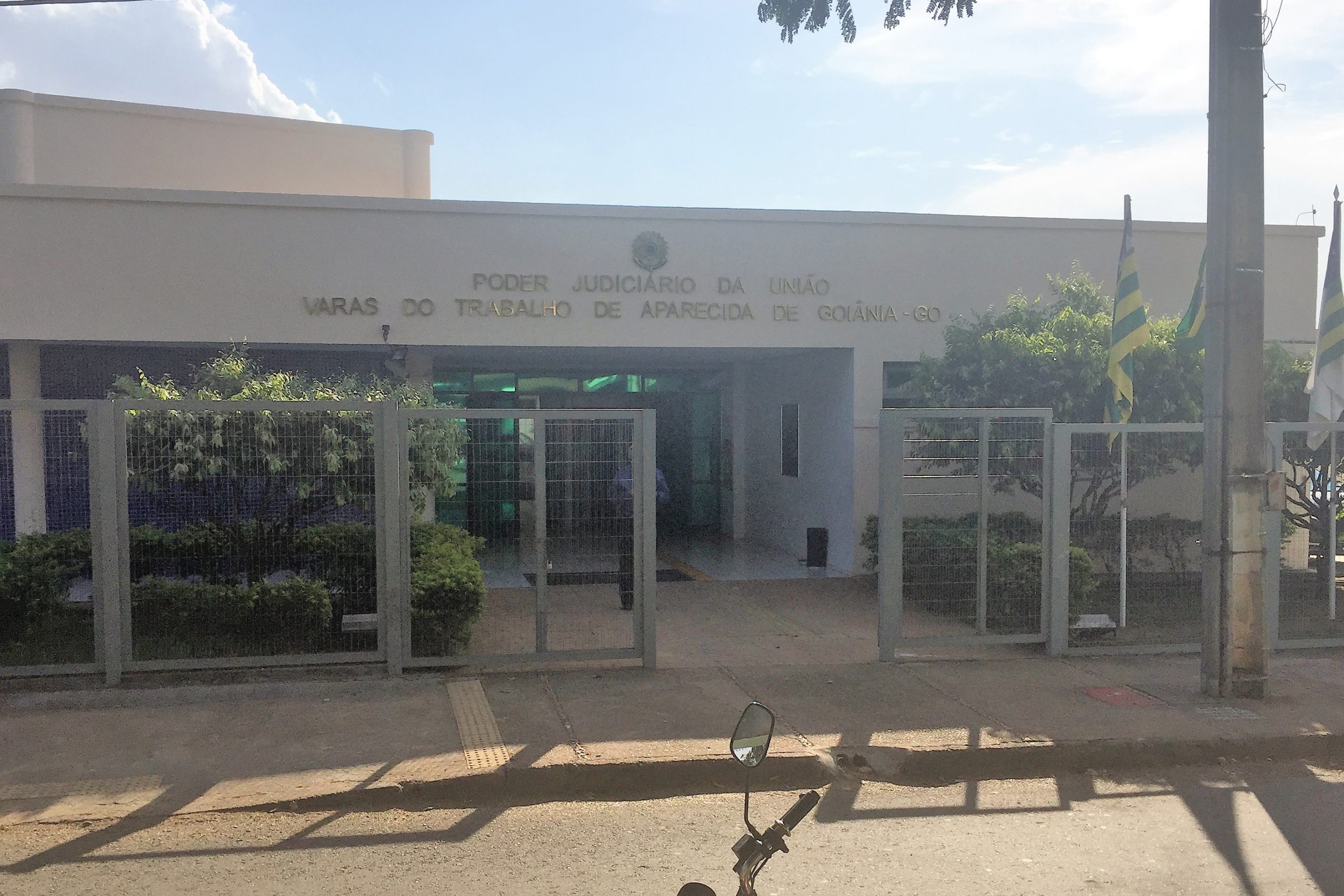 Decisão foi proferida pela 2ª Vara do Trabalho de Aparecida de Goiânia e condenou a empresa ao pagamento de R$ 15 mil por danos morais. (Foto: Divulgação/TRT-18)
