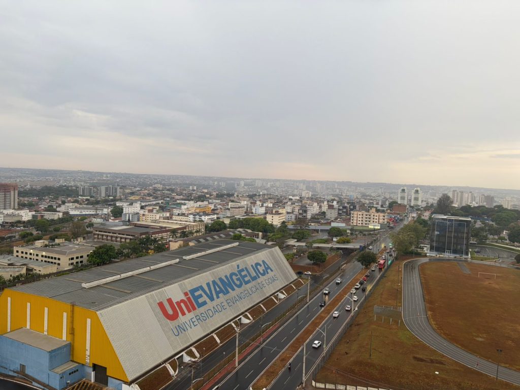 Goiás amanhece com chuva após sequência de dias marcados pelo calorão