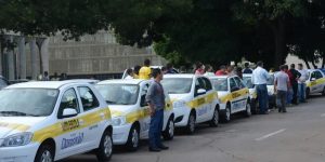 Prova prática da CNH muda em 2026: baliza deixa de ser etapa isolada e avaliação passa a somar pontos
