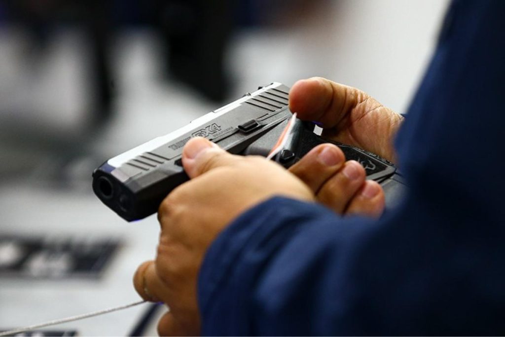 Bolsa Armas em Goiânia