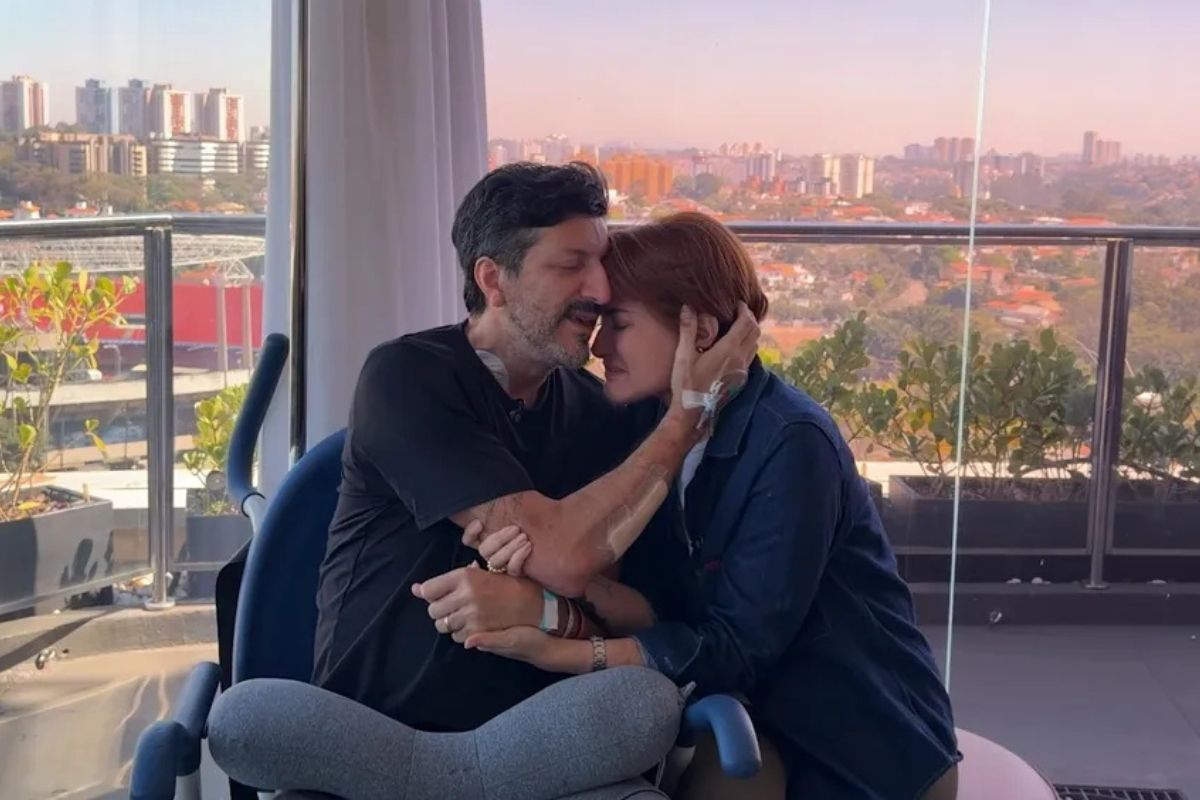 Lito Sousa recebeu substância experimental e segue na UTI, diz esposa em vídeo; assista