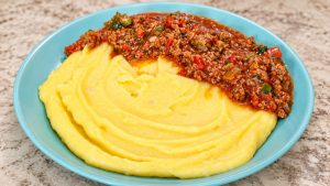 Acompanhamento / carne / Polenta