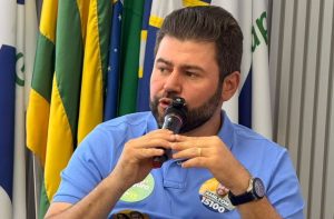 Em sabatina na CDL, Amilton Filho propõe que transporte de ônibus em Anápolis aceite pix e cartão