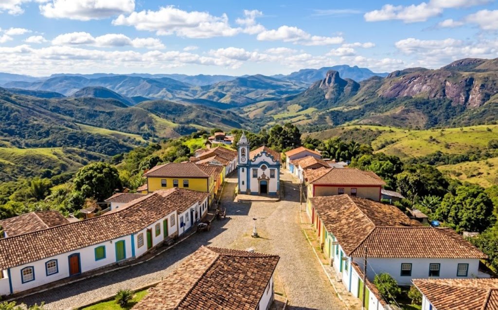 Cidade / vilarejo / Lavras Novas / Minas Gerais