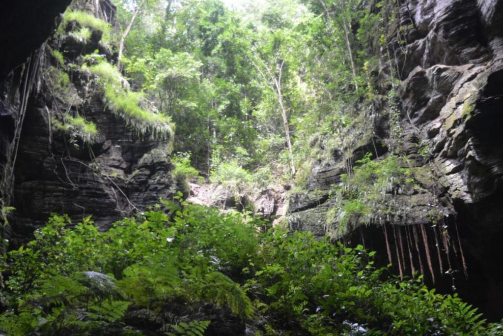 Conheça o refúgio em Goiás com águas cristalinas e paisagens de cinema