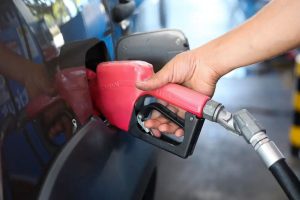 Postos de combustíveis alertam para cortes na entrega de diesel em Goiás e temem dificuldades em outubro