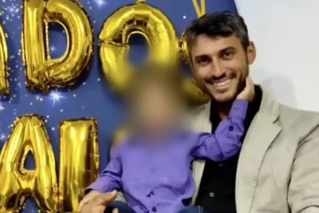 Fagner de Lima Oliveira, de 32 anos, foi encontrado sem vida após sofrer acidente com filho de 04 anos. (Foto: Reprodução)